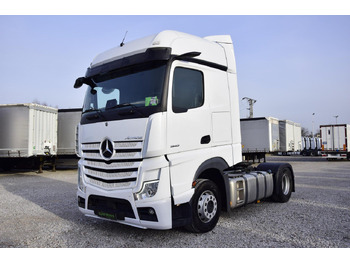 Ťahač MERCEDES-BENZ Actros 1845