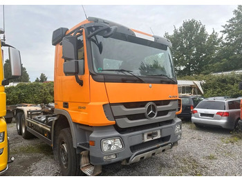Hákový nosič kontajnerov MERCEDES-BENZ