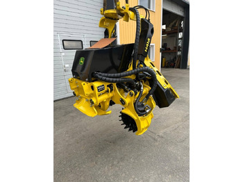 Harvesterova hlava JOHN DEERE