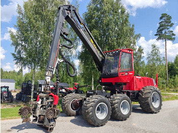 Lesnícky harvestor VALMET