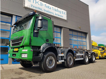 Kontejnérový podvozek/ Výměnná nástavba IVECO Stralis 450