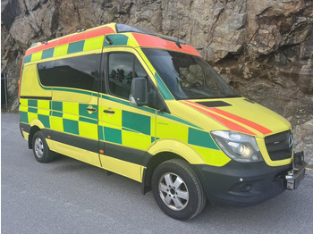 Sanitka MERCEDES-BENZ Sprinter 319
