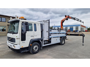 Valníkový/ Plošinový nákladný automobil VOLVO FL 220