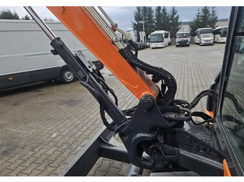 Pásové rýpadlo Hitachi ZX48U-5A CLR / 3 ŁYŻKI / SPROWADZONA / 2 300 MTH: obrázok 5