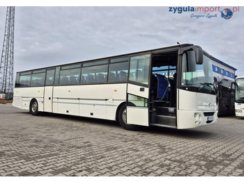 Prímestský autobus IRISBUS