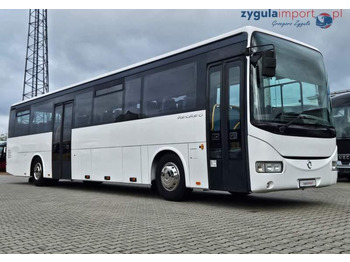 Prímestský autobus IRISBUS