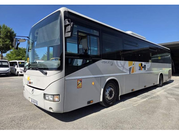 Prímestský autobus IRISBUS