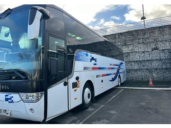 Autokar VAN HOOL