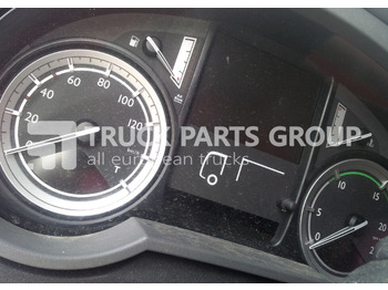 Palubná doska DAF XF 106