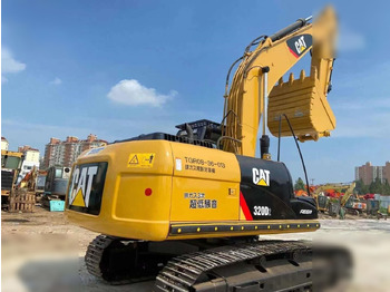 Pásové rýpadlo CATERPILLAR 320D2