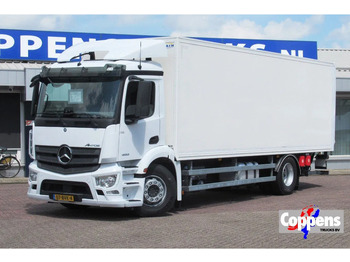 Skříňový nákladní auto MERCEDES-BENZ Actros 1832