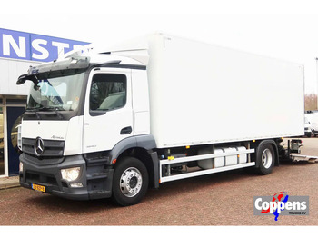 Skříňový nákladní auto MERCEDES-BENZ Actros 1840