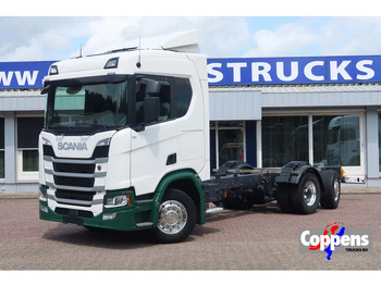 Podvozek s kabinou SCANIA R 500