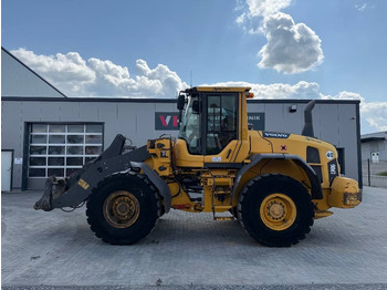 Kolesový nakladač VOLVO L90G