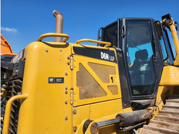 Buldozér CAT D6N LGP: obrázok 3