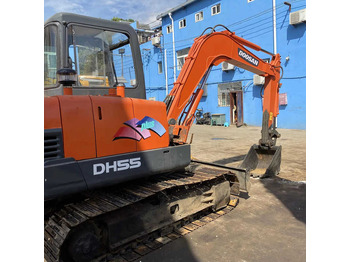 Pásové rýpadlo DOOSAN DH55