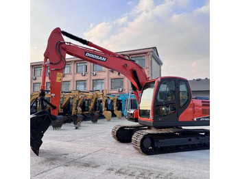 Pásové rýpadlo DOOSAN DX140