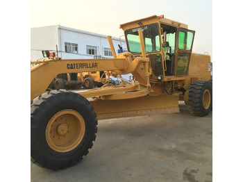Zrovnávač CATERPILLAR 140G