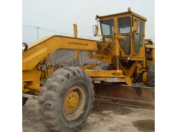 Zrovnávač CATERPILLAR 140G