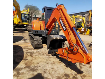 Pásové rýpadlo DOOSAN DH55-V