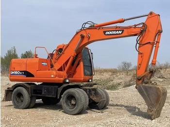 Leasing  Wheel Digging Crawler Excavator Used Doosan150W Dh150W Dh150W-7 / Second-Hand Korea Engine Doosan Dh 150 150W-7 Doosan150 Wheel Digging Crawler Excavator Used Doosan150W Dh150W Dh150W-7 / Second-Hand Korea Engine Doosan Dh 150 150W-7 Doosan150: obrázok 2