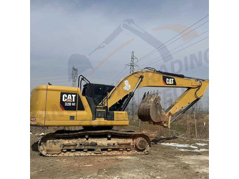 Pásové rýpadlo CATERPILLAR 320GC