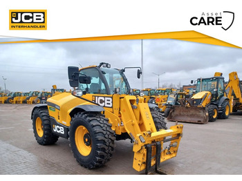 Teleskopický nakladač JCB