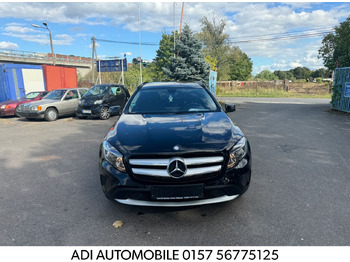 Sedan MERCEDES-BENZ