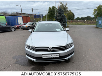 Sedan VOLKSWAGEN