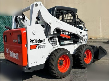Šmykom riadený nakladač BOBCAT S590
