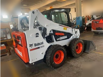 Šmykom riadený nakladač BOBCAT S590