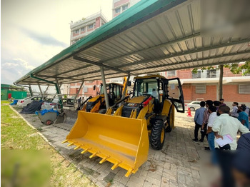 Leasing CATERPILLAR 424 CATERPILLAR 424: obrázok 5