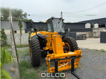 Nový Teleskopický nakladač JCB 540-70: obrázok 5