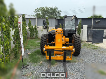Nový Teleskopický nakladač JCB 540-70: obrázok 4