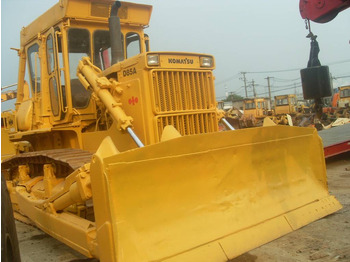 Buldozér KOMATSU D85