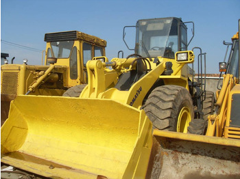 Kolesový nakladač KOMATSU WA380