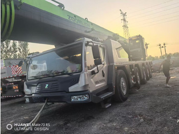 Žeriav pre všetky terény ZOOMLION