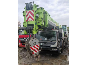 Autožeriav ZOOMLION