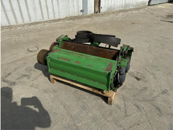 Zberací voz JOHN DEERE