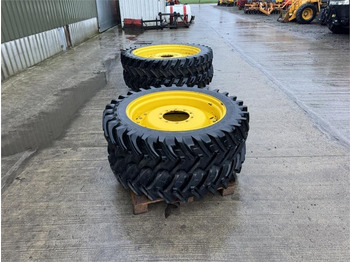 Leasing John Deere 320 Row Crop Wheels and Tyres  John Deere 320 Row Crop Wheels and Tyres: obrázok 2