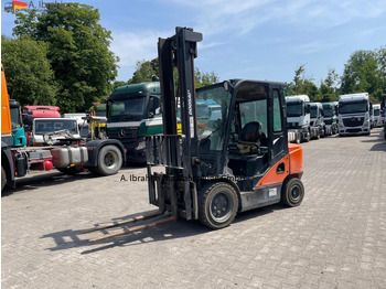 Dieselový vysokozdvižný vozík DOOSAN