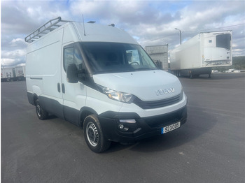 Furgon IVECO Daily 35s16