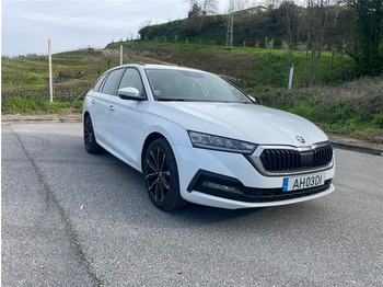 Automobil ŠKODA