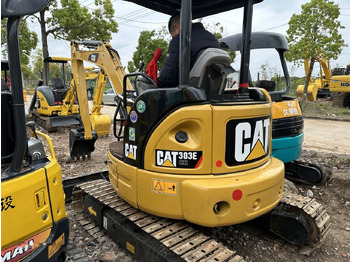 Mini rýpadlo CATERPILLAR 303E