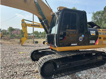 Pásové rýpadlo CATERPILLAR 320D