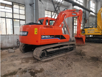 Pásové rýpadlo Doosan DH150LC-7: obrázok 3