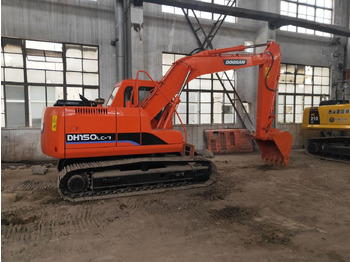 Pásové rýpadlo Doosan DH150LC-7: obrázok 2