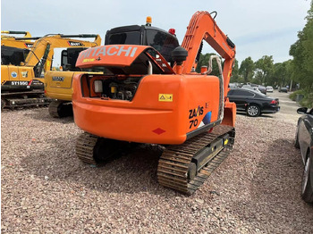 Pásové rýpadlo Hitachi ZX70: obrázok 3