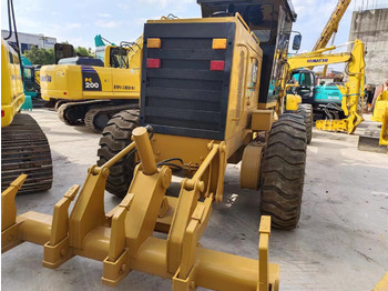 Zrovnávač CATERPILLAR 140H