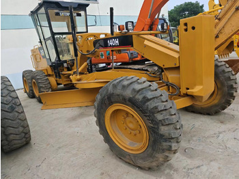 Zrovnávač CATERPILLAR 140H